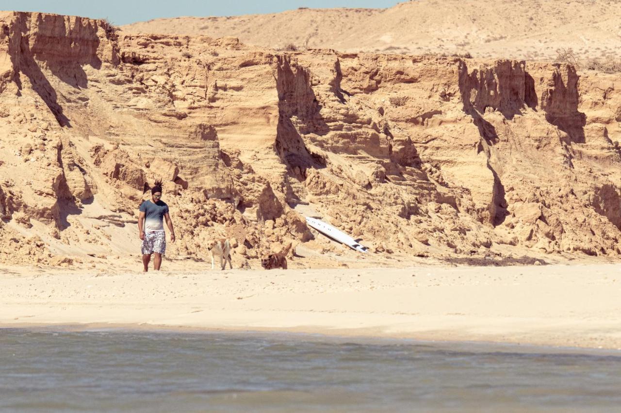 Oasis212 Dakhla Hotel Bagian luar foto